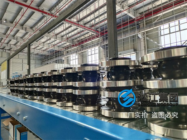 空氣導(dǎo)流管、冷凝水回流管純手工纏繞式橡膠管道接頭